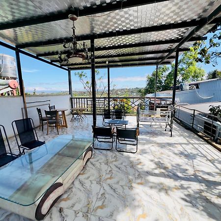 Gio Homestay - Pleiku Exteriör bild