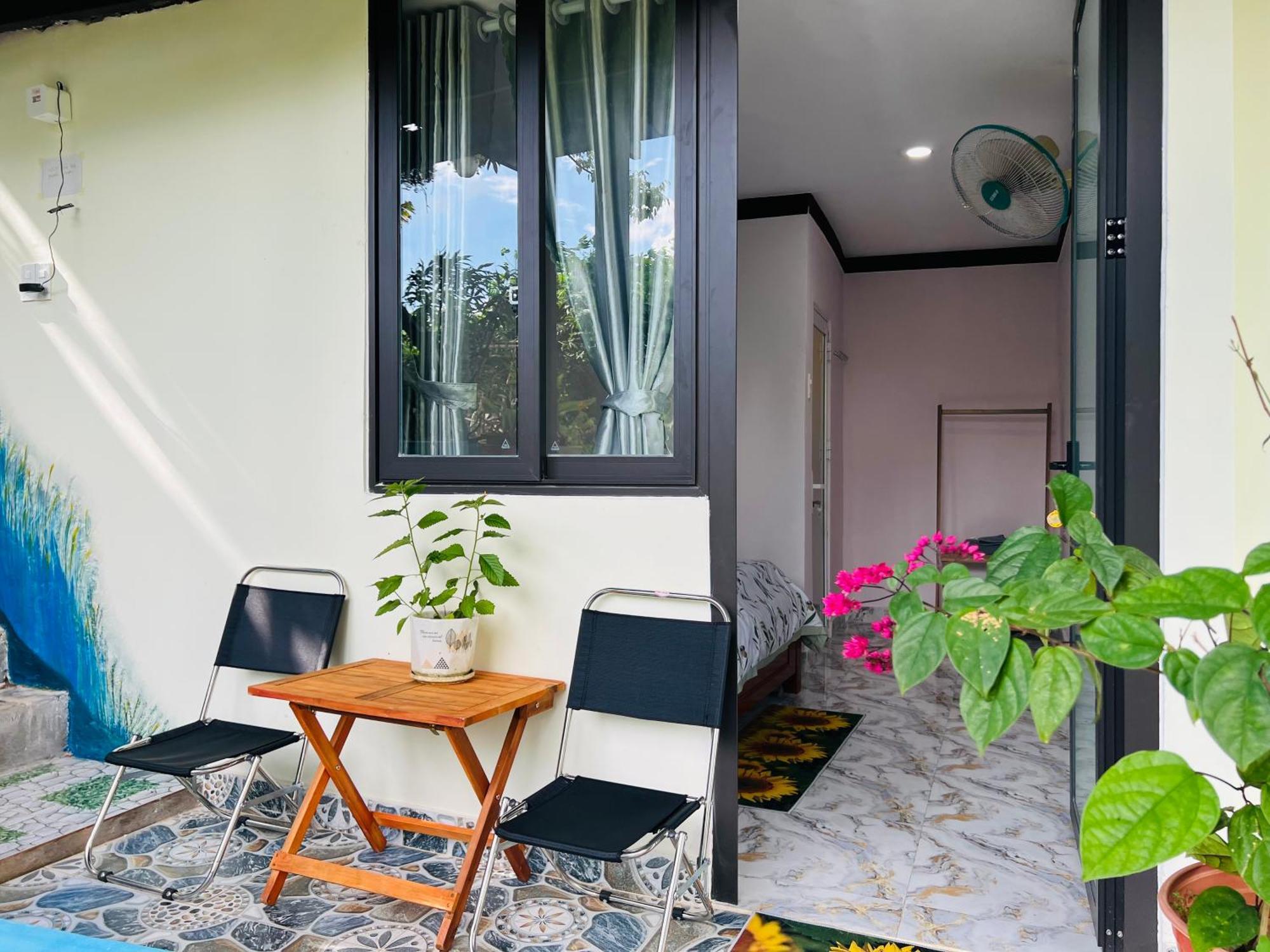 Gio Homestay - Pleiku Exteriör bild