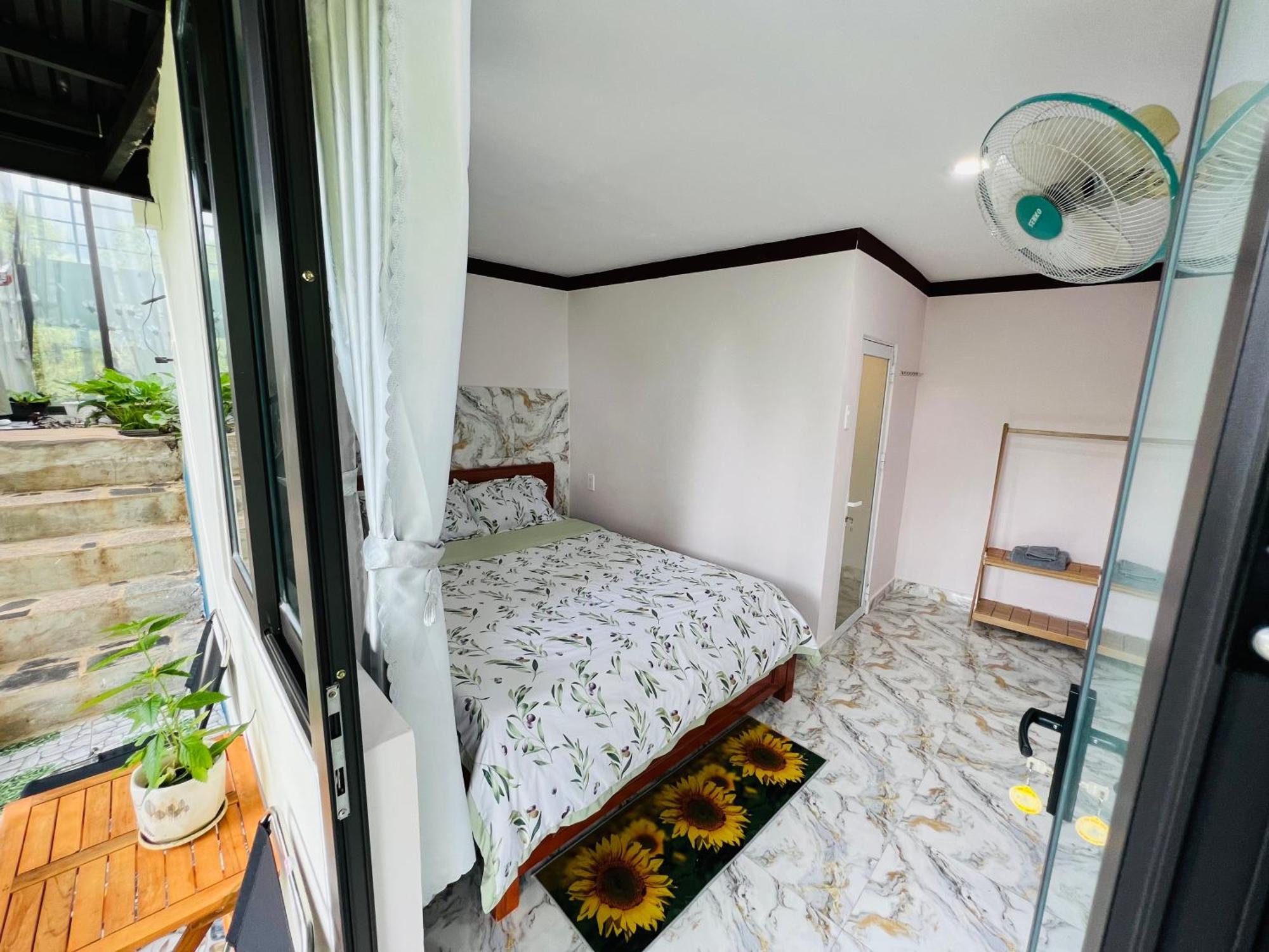 Gio Homestay - Pleiku Exteriör bild