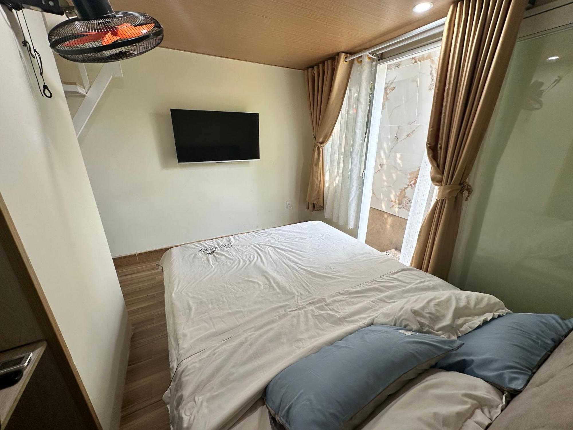 Gio Homestay - Pleiku Exteriör bild