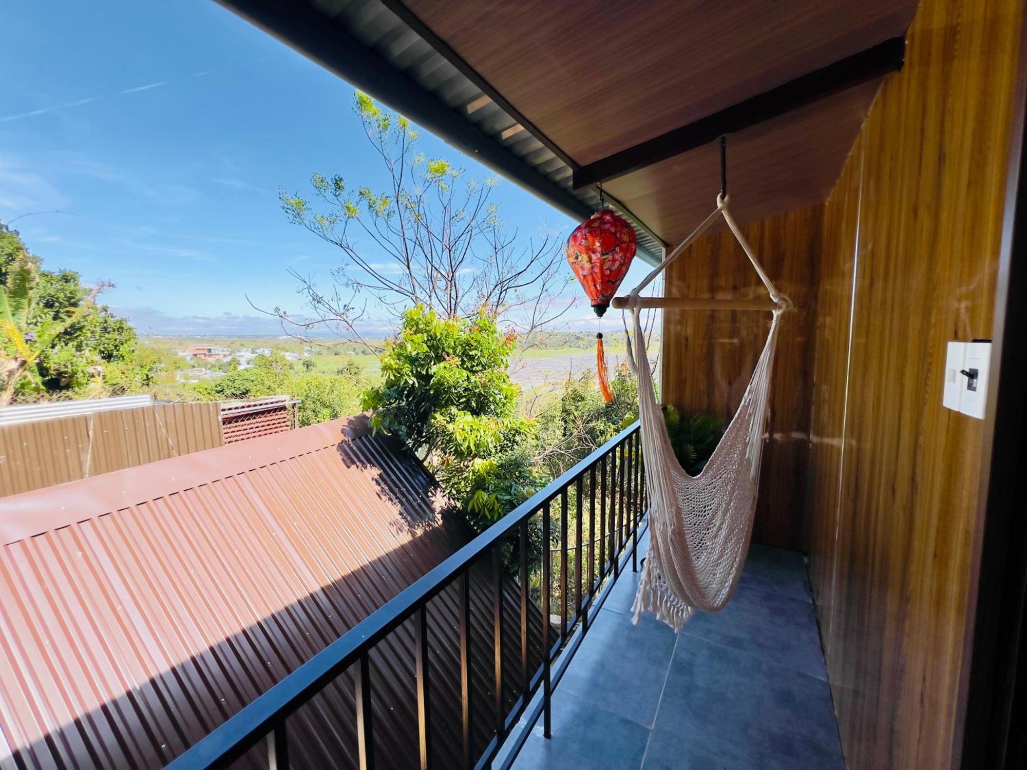 Gio Homestay - Pleiku Exteriör bild